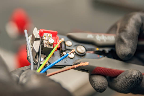 Best Circuit Breaker Repair  in Pocahontas, IA